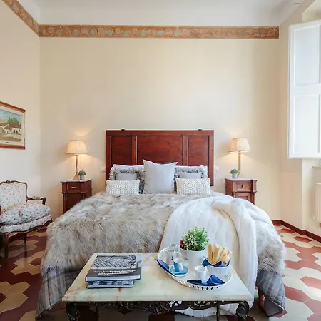 And Convenient In Apartment *